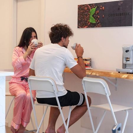 לינה וארוחת בוקר נאפולי Costa46 מראה חיצוני תמונה